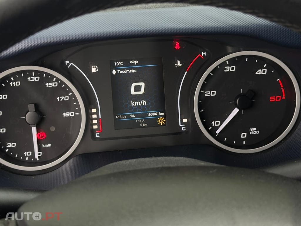 Iveco Daily 3.0 - 210 CAVALOS