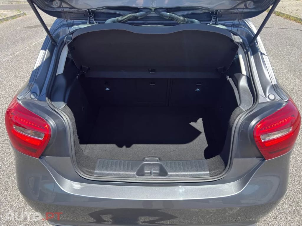 Mercedes-Benz A 180 d Urban