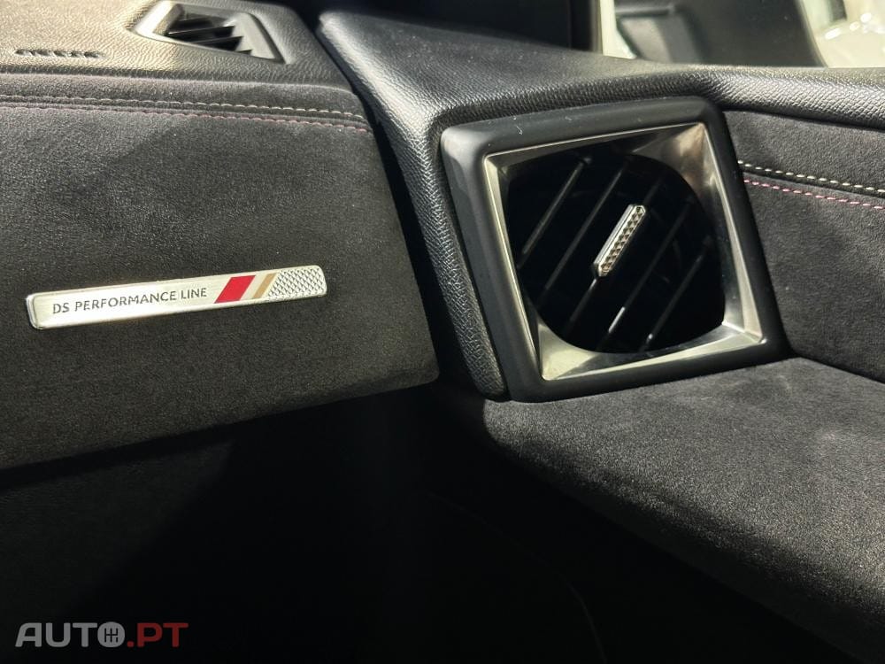 DS DS3 Crossback E-TENSE PERFORMANCE LINE