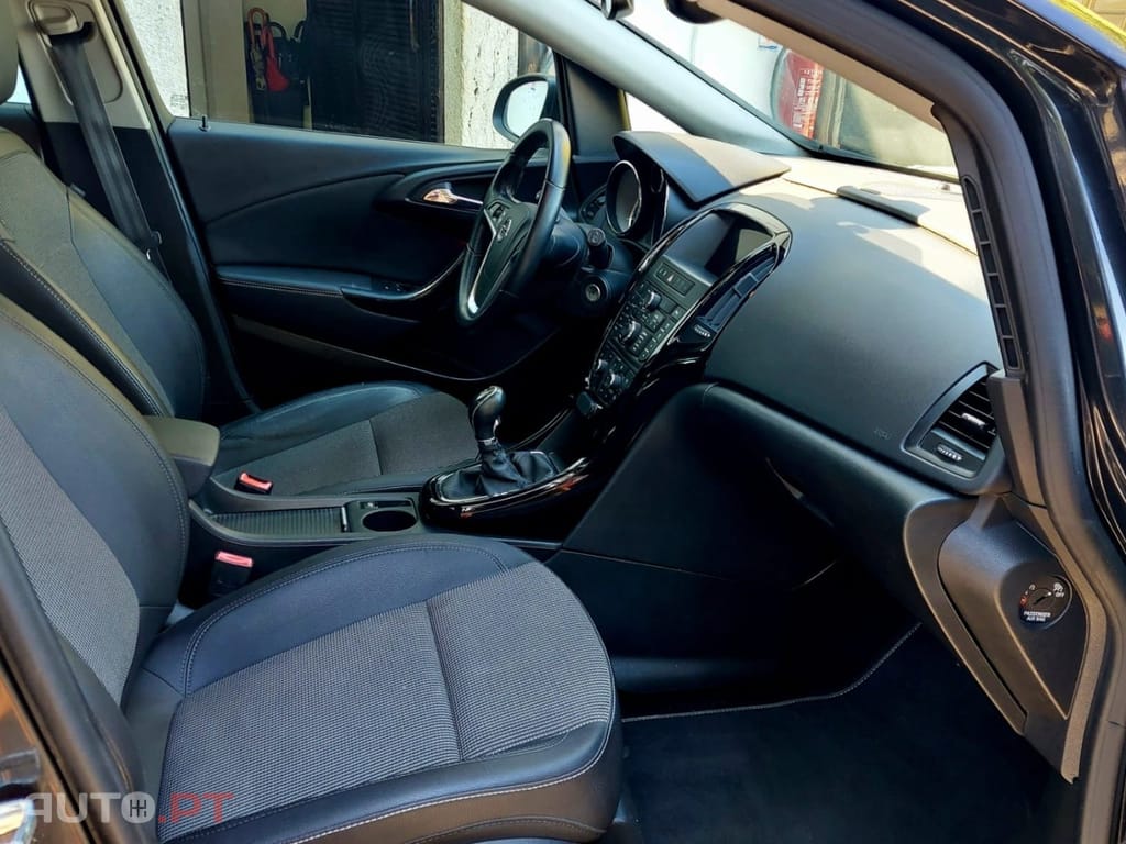 Opel Astra Sports Tourer 1.6 CDTi Cosmo S/S