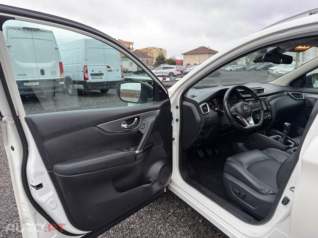 Nissan Qashqai 1.5 dCi Tekna
