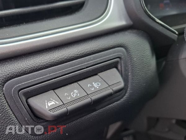 Renault Captur 1.0 TCe 100 Bi-Fuel techno