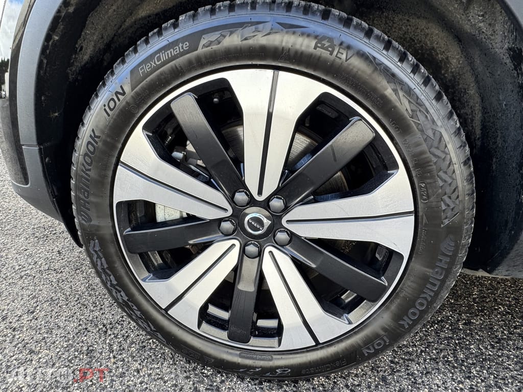 Volvo XC40 Recharge Plus