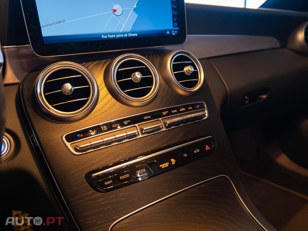 Mercedes-Benz C 200 Cabrio 9G-Tronic AMG Line