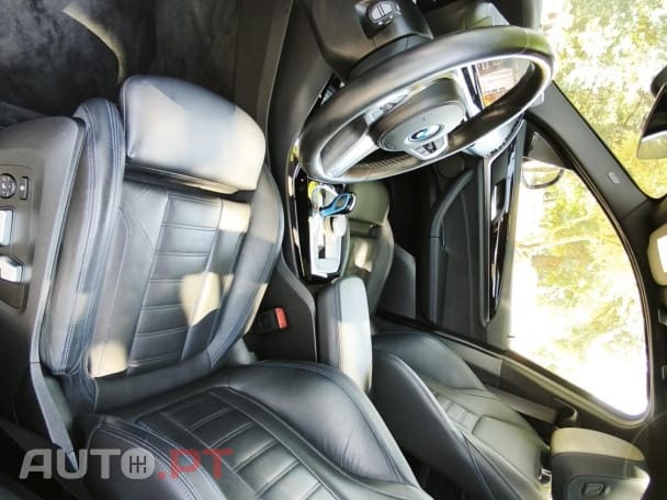 BMW iX3 M Sport Impressive
