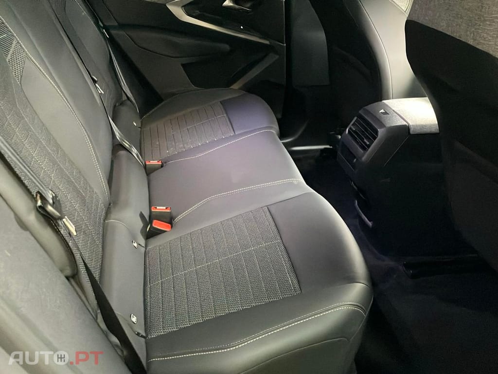 Peugeot 3008 Hybrid 145 e-DSC6 Allure