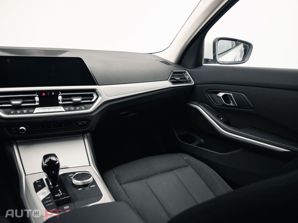 BMW 318 d Touring Auto