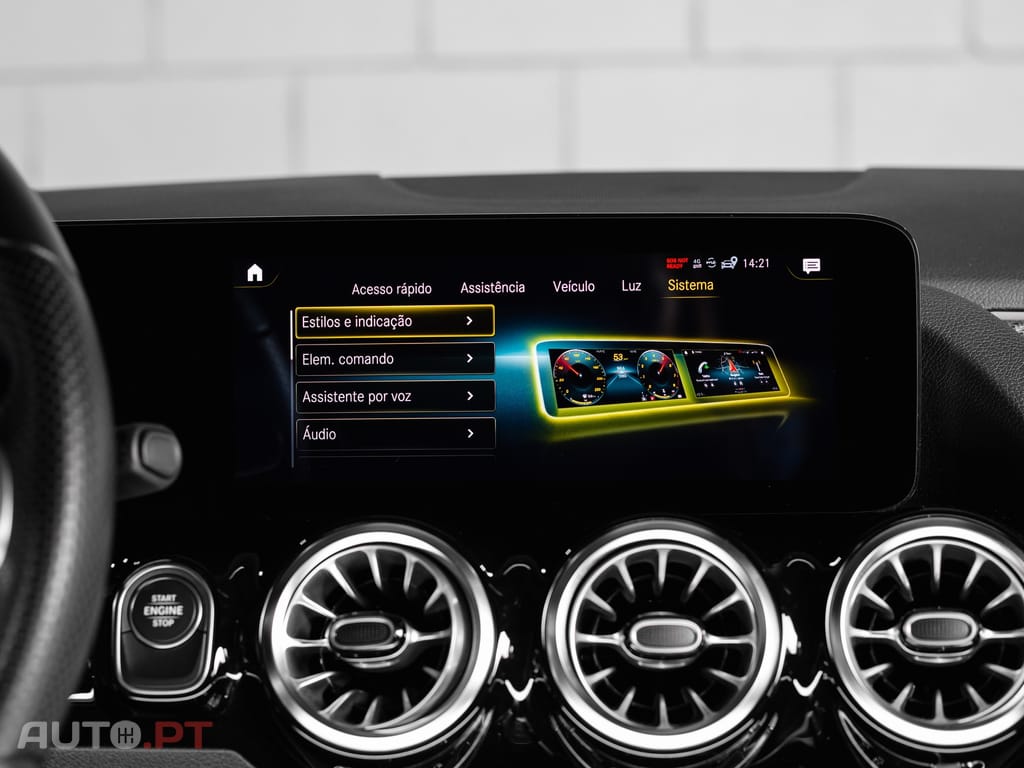 Mercedes-Benz GLA 250 e AMG Line