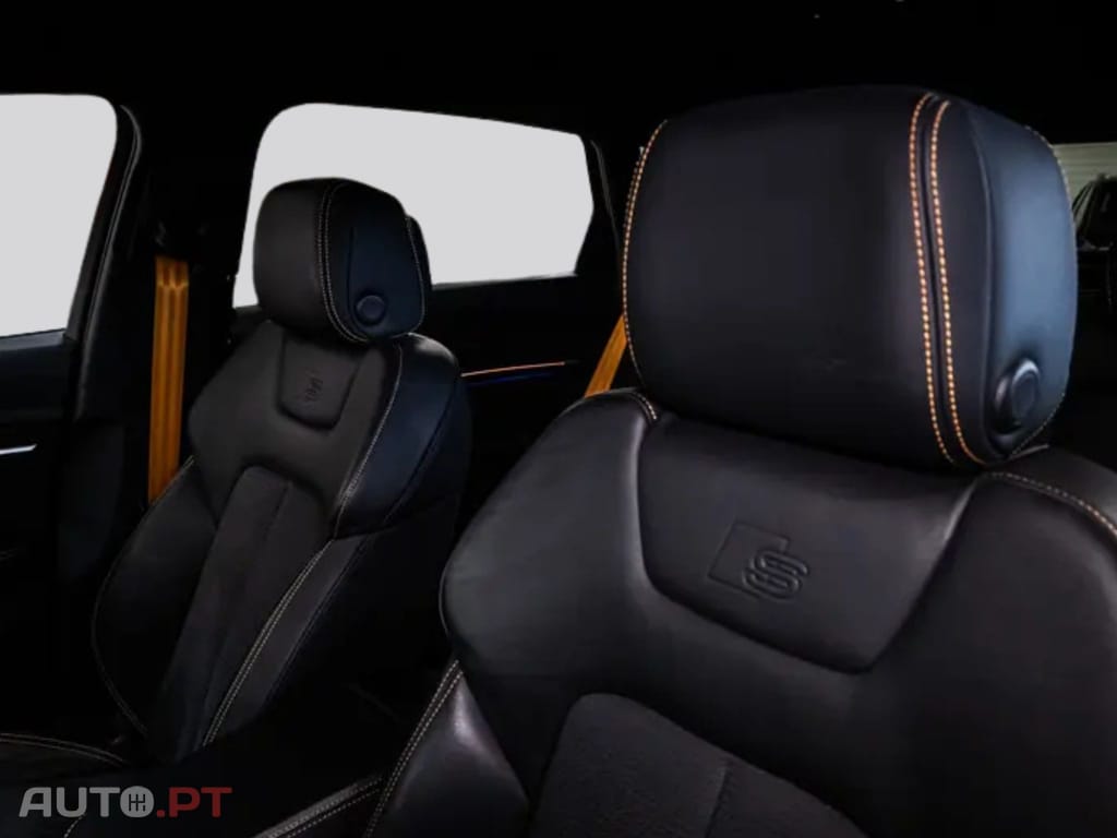 Audi E-Tron I.V.A DEDUTIVEL 55 S LINE BLACK