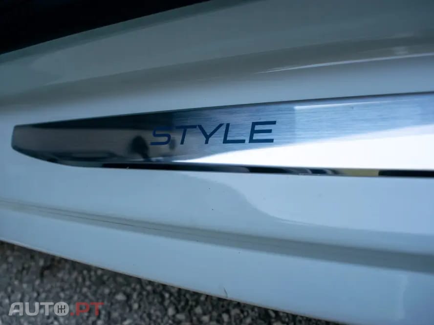 Peugeot 308 SW 1.5 BlueHDi Style