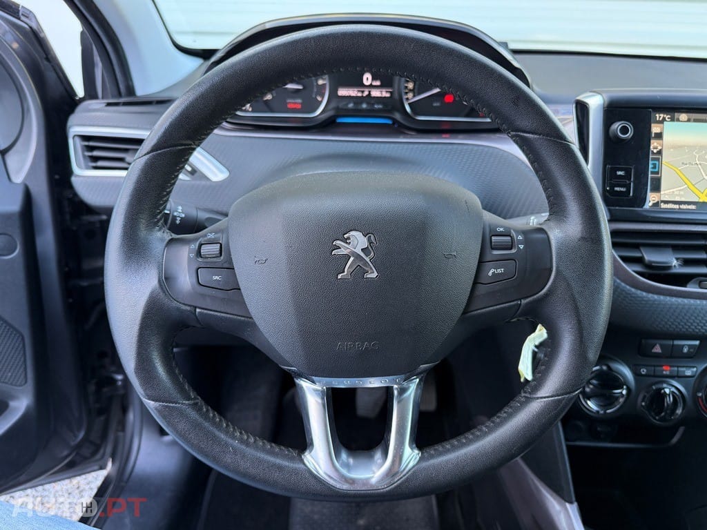 Peugeot 2008 1.2 PureTech Style