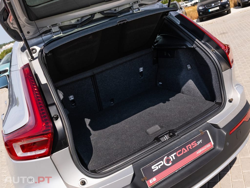 Volvo XC40 1.5 T4 PHEV Essential