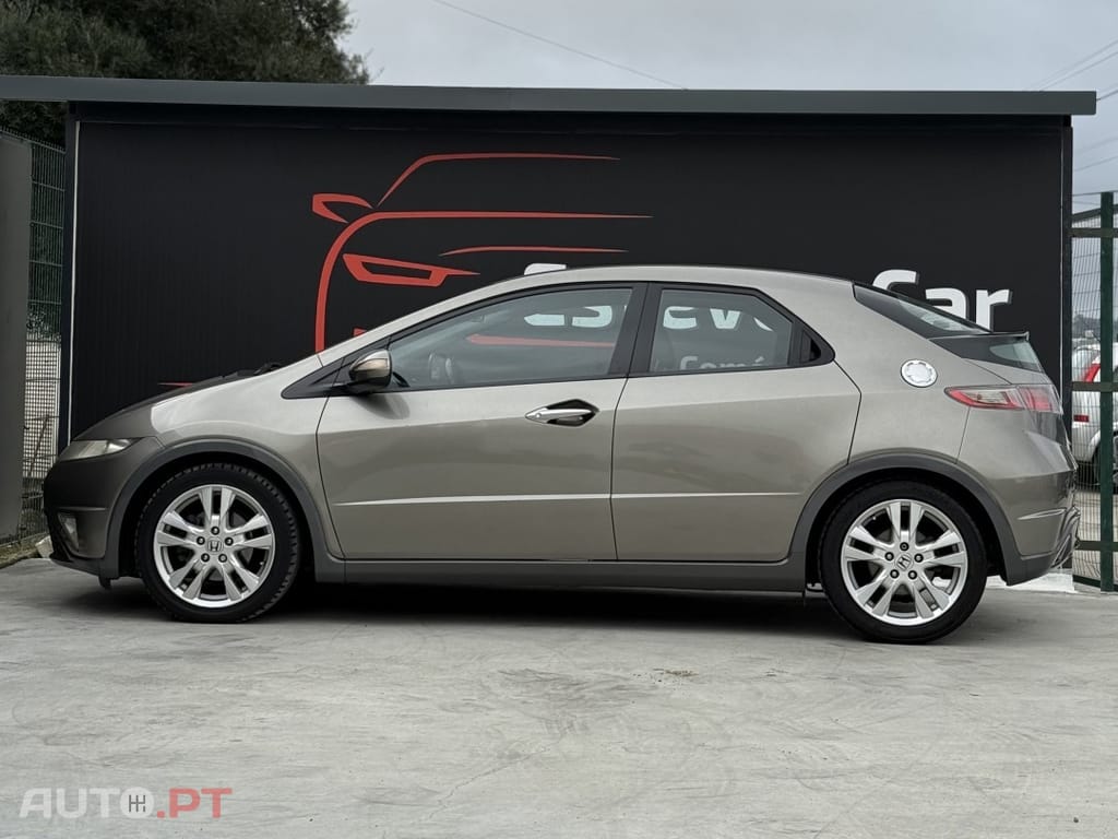 Honda Civic 1.8 Executive