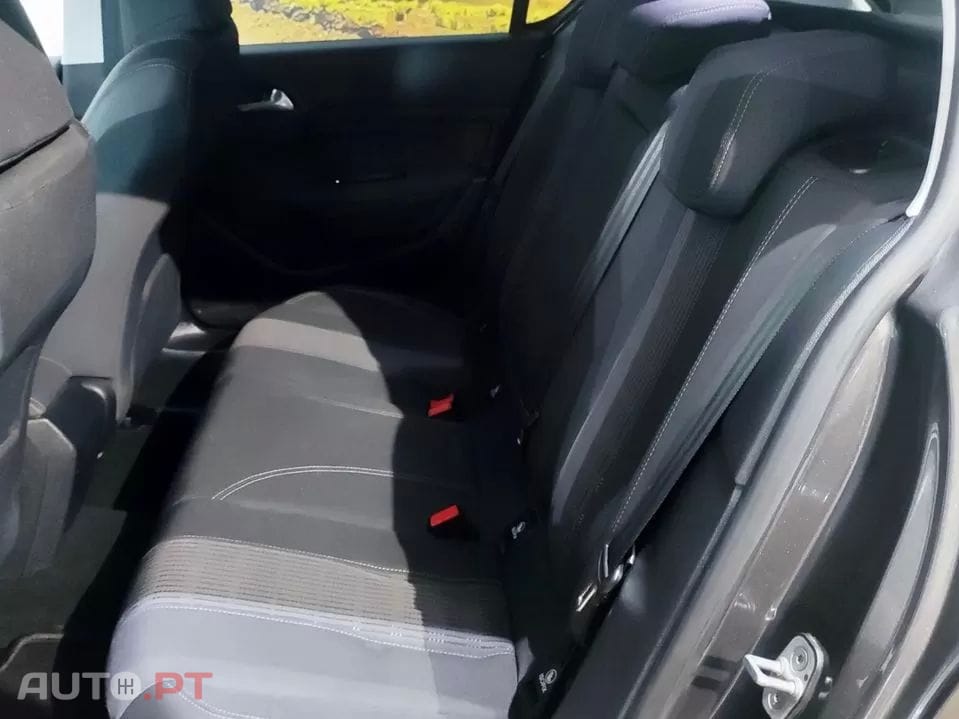 Peugeot 308 1.2 PureTech Style