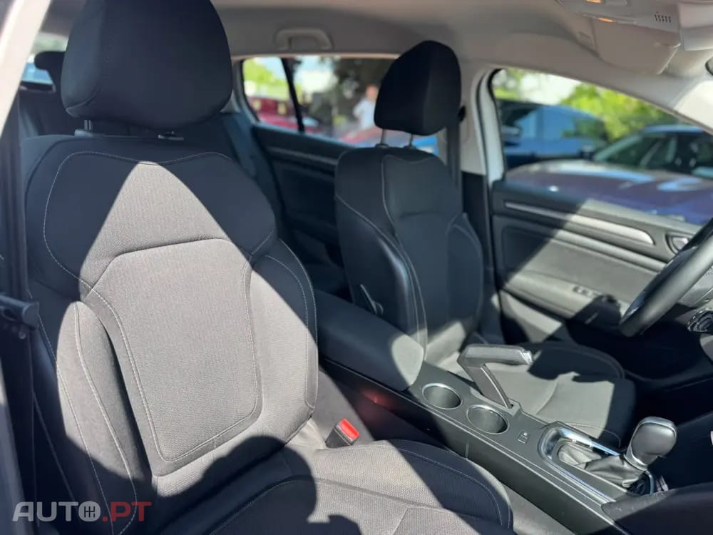 Renault Mégane BLUE dCi 115 EDC BUSINESS EDITION