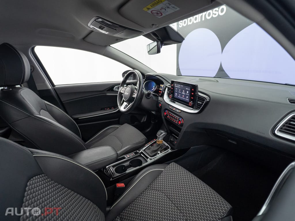 Kia Ceed SW 1.6 GDi PHEV Drive 6DCT