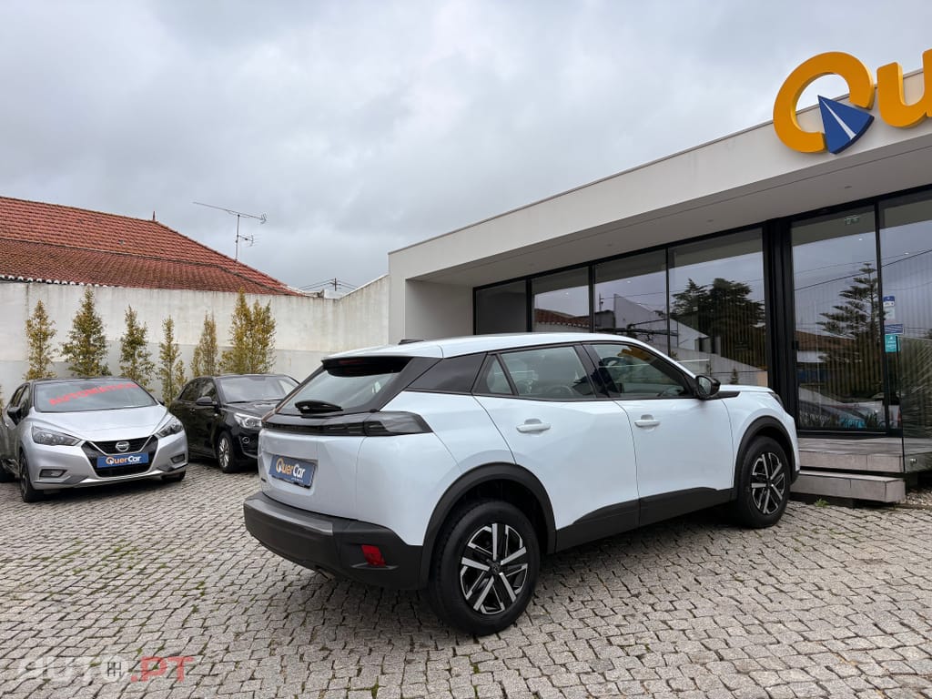 Peugeot 2008 1.2 PureTech Active Pack