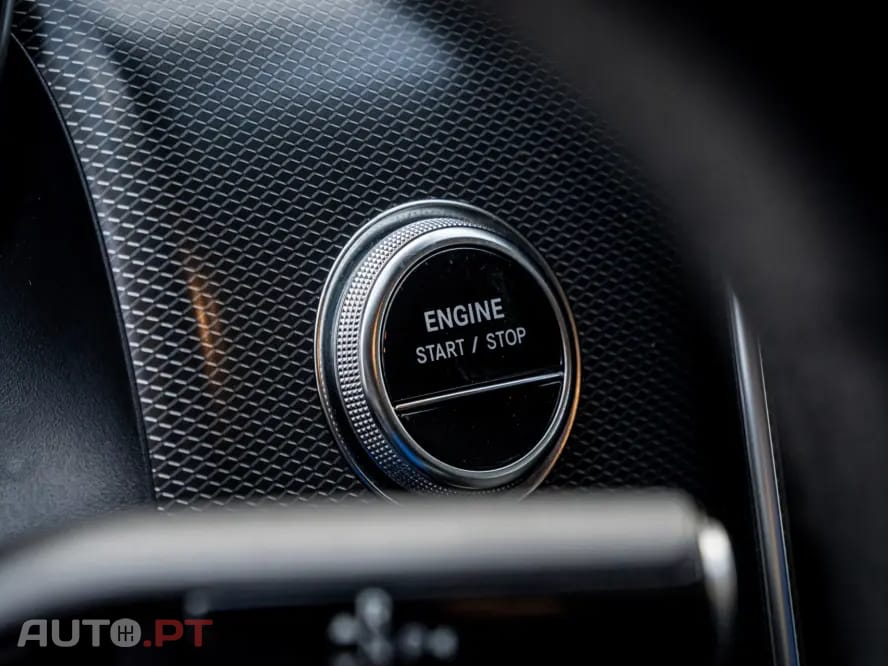 Mercedes-Benz GLC 300 e 4Matic 9G-TRONIC AMG Line Advanced