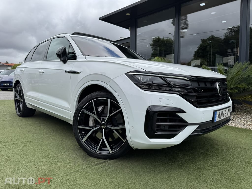 Volkswagen Touareg 3.0 TSI e-Hybrid R