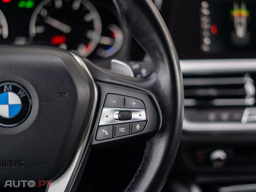 BMW 320 d Line Sport Shadow Auto