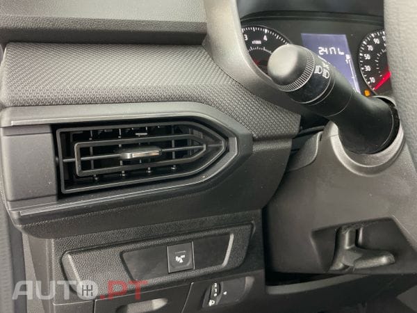 Dacia Sandero SCe 65 FAP Essential