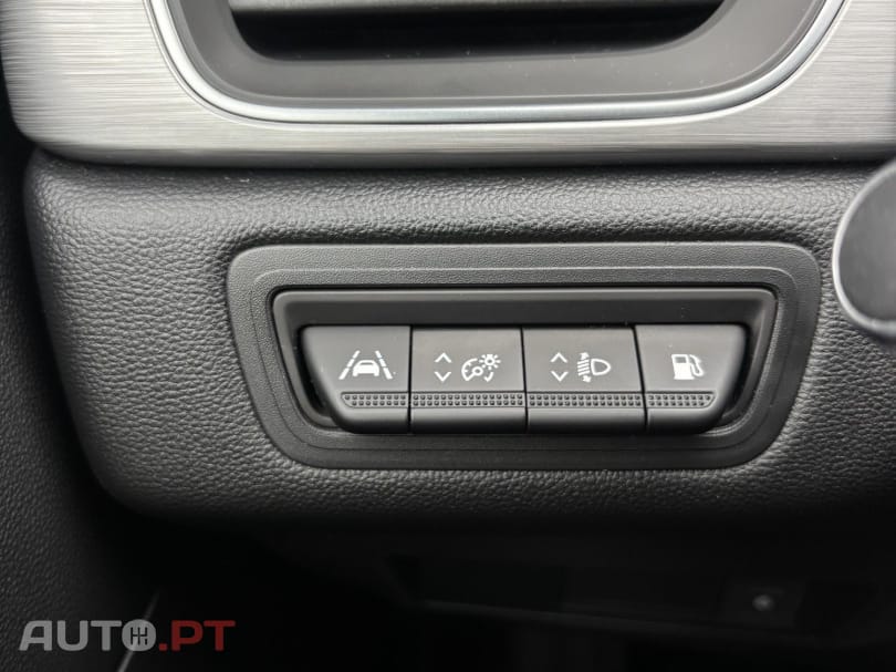 Renault Captur 1.6 E-Tech Plug-In Intens