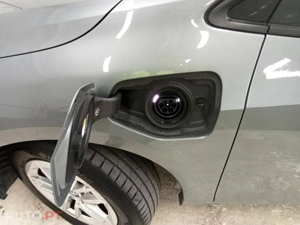 BMW 225 e xDrive