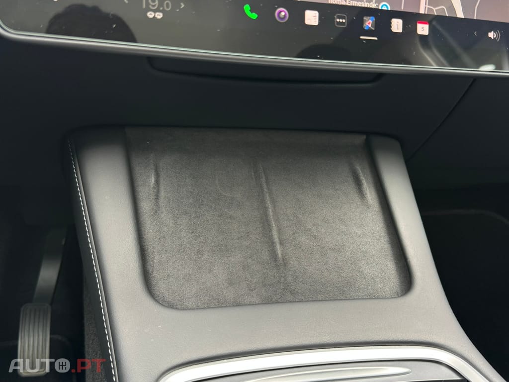 Tesla Model Y Long-Range RWD