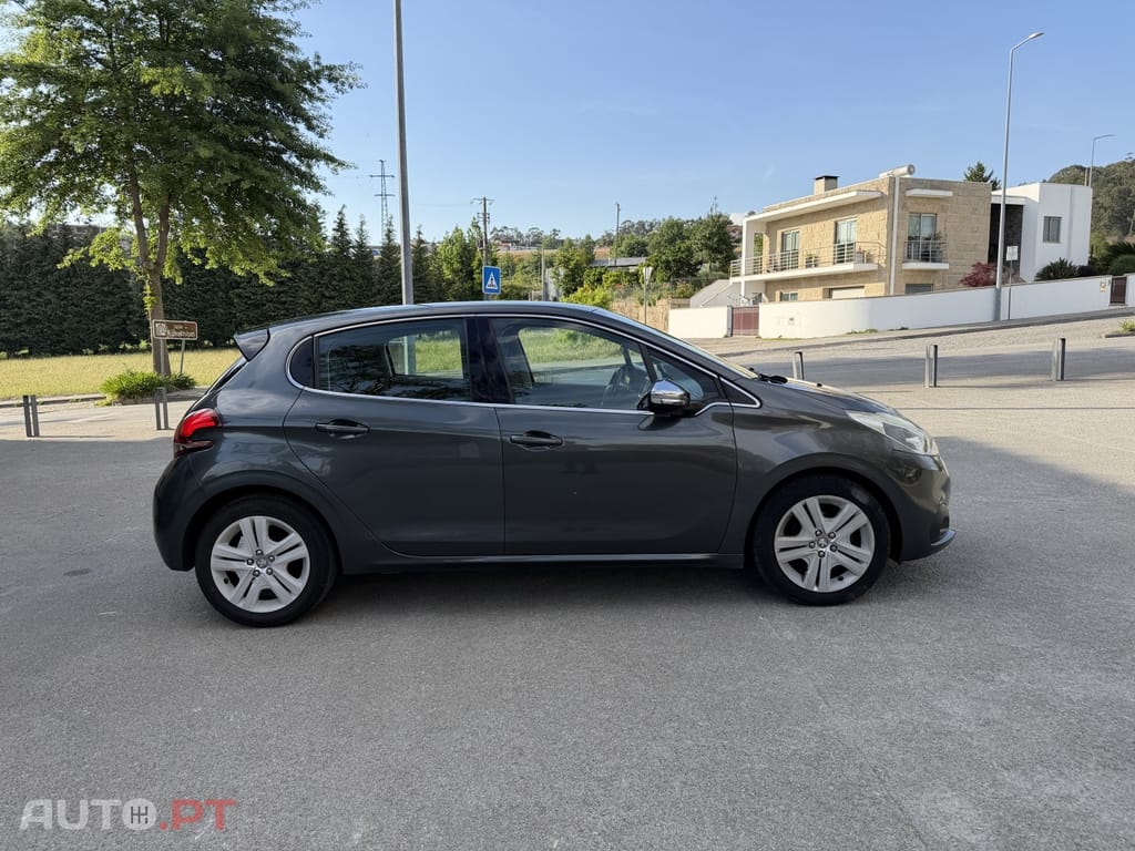 Peugeot 208 1.6 BlueHDi Active
