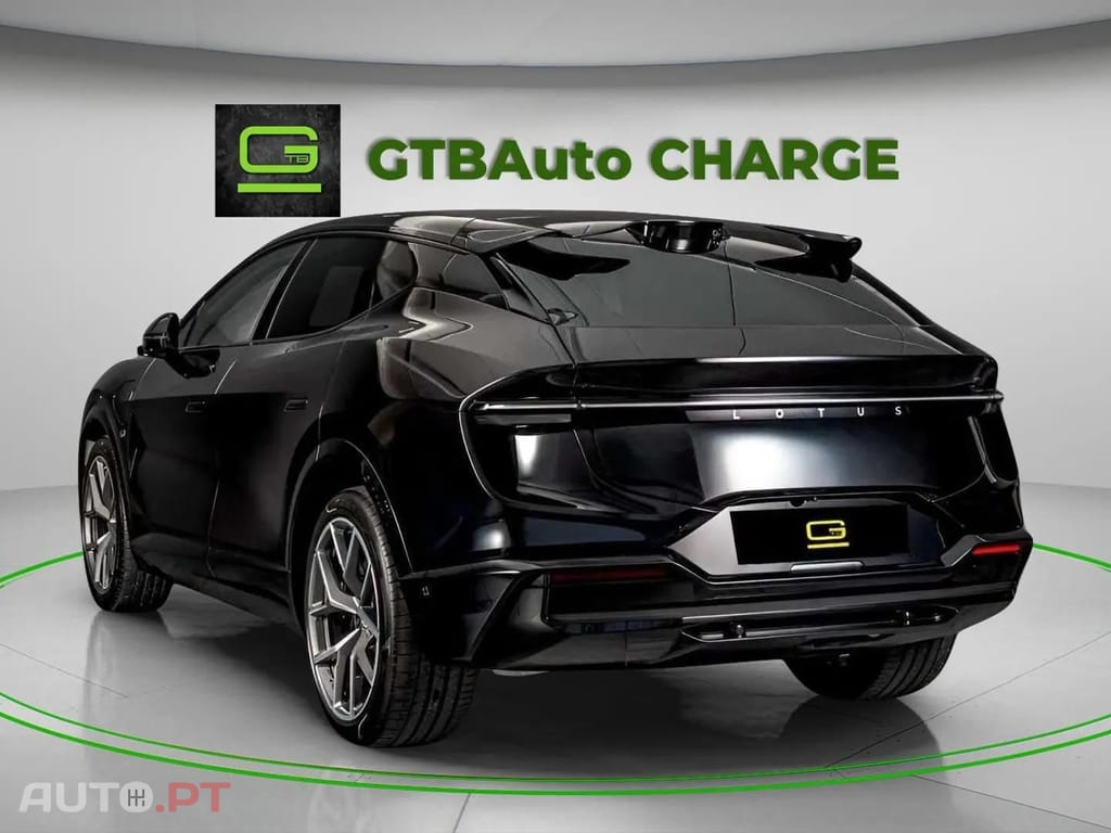 Lotus Eletre 612cv AWD