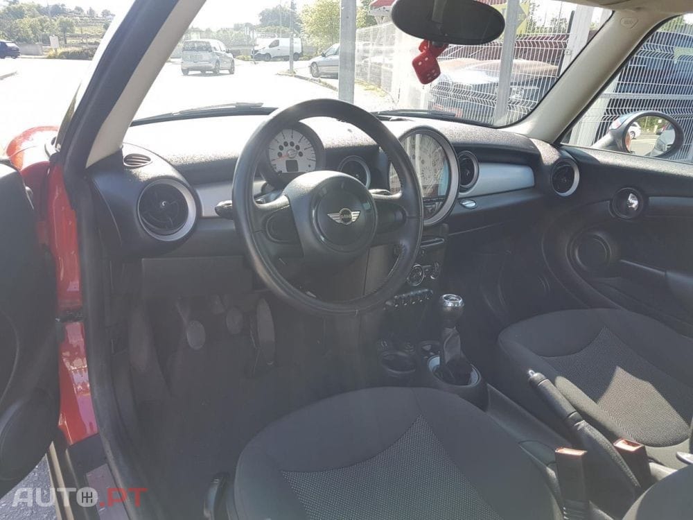 MINI Cooper One D