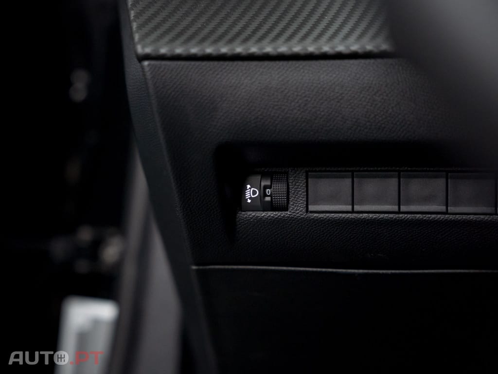 Peugeot 2008 1.2 PureTech Style