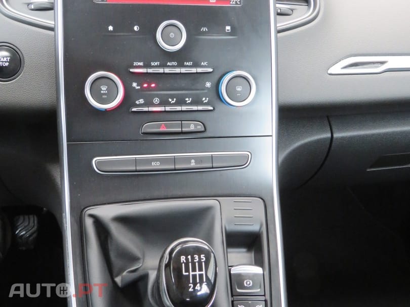 Renault Scénic 1.5 dCi Exclusive SS