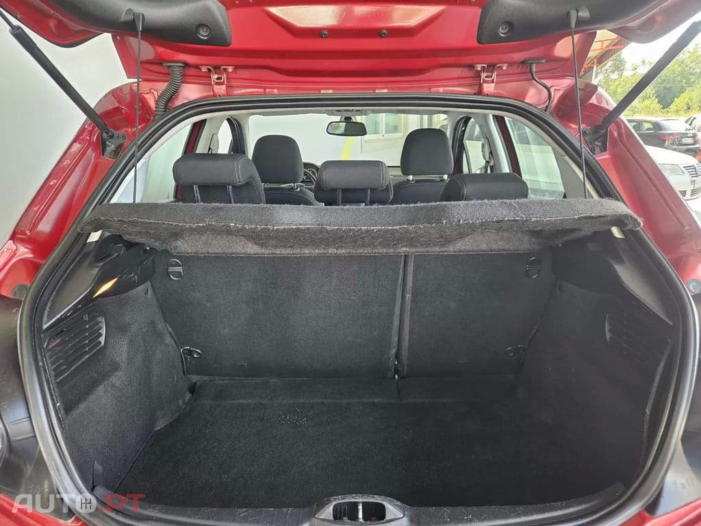 Peugeot 208 1.4 HDi