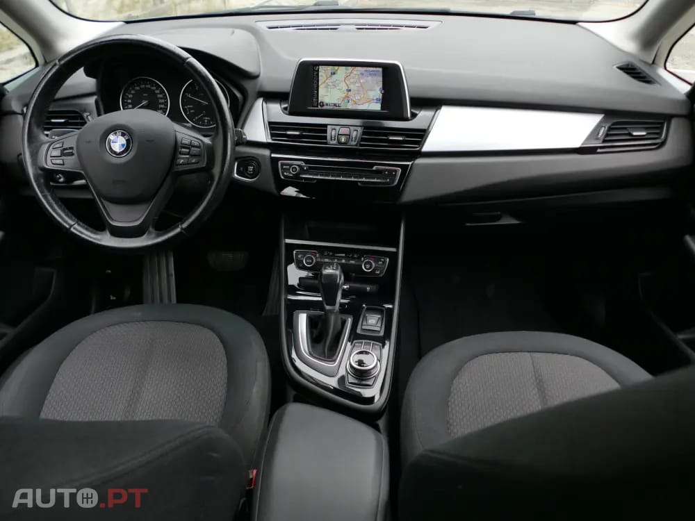 BMW 216 d Advantage Auto