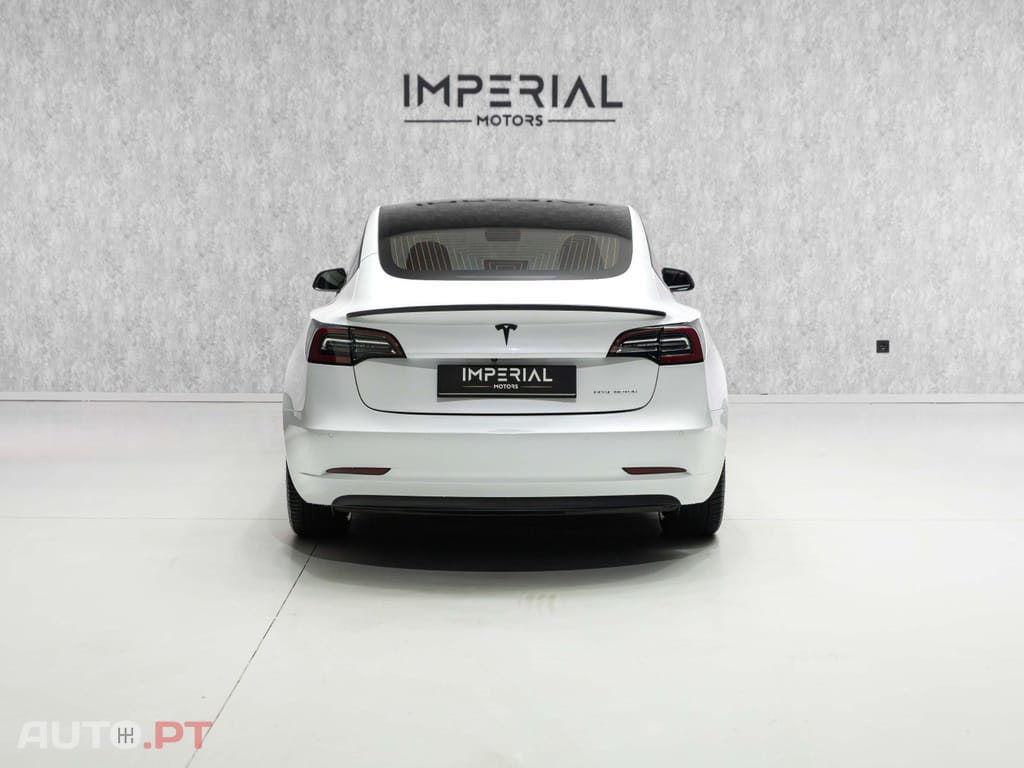 Tesla Model 3 Long-Range Dual Motor AWD