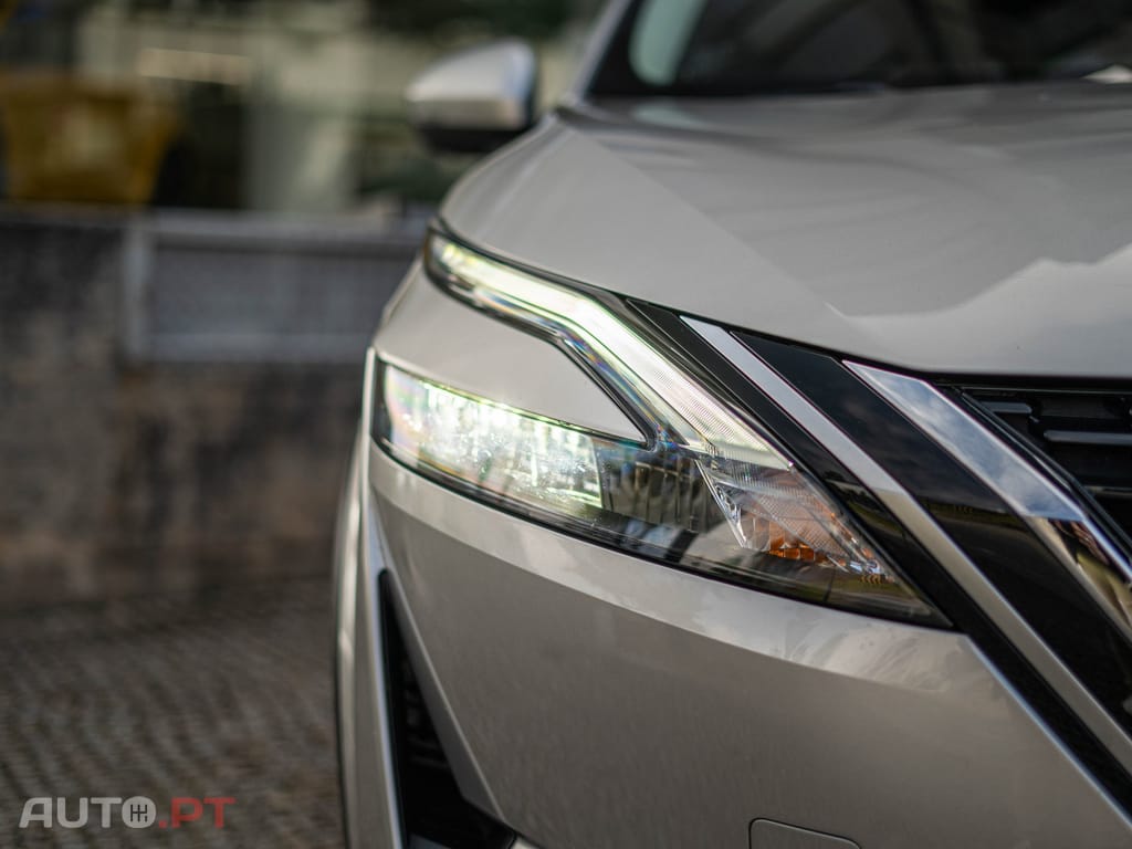 Nissan Qashqai 1.3 DIG-T Acenta LED+R
