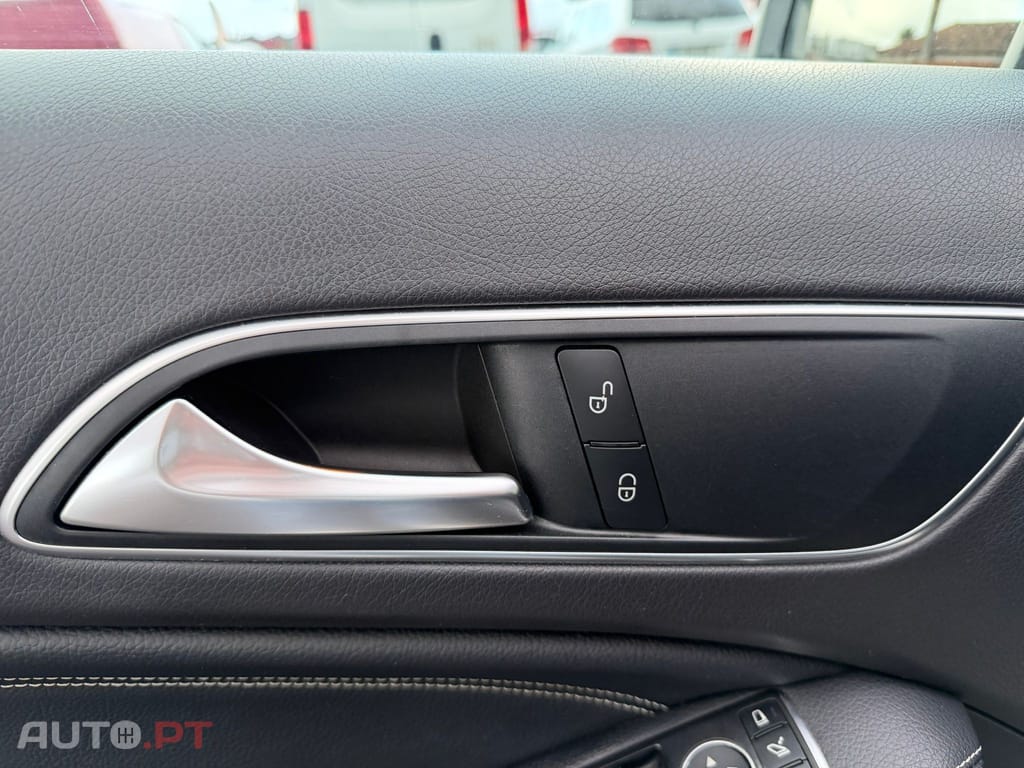 Mercedes-Benz GLA 180 CDi Urban