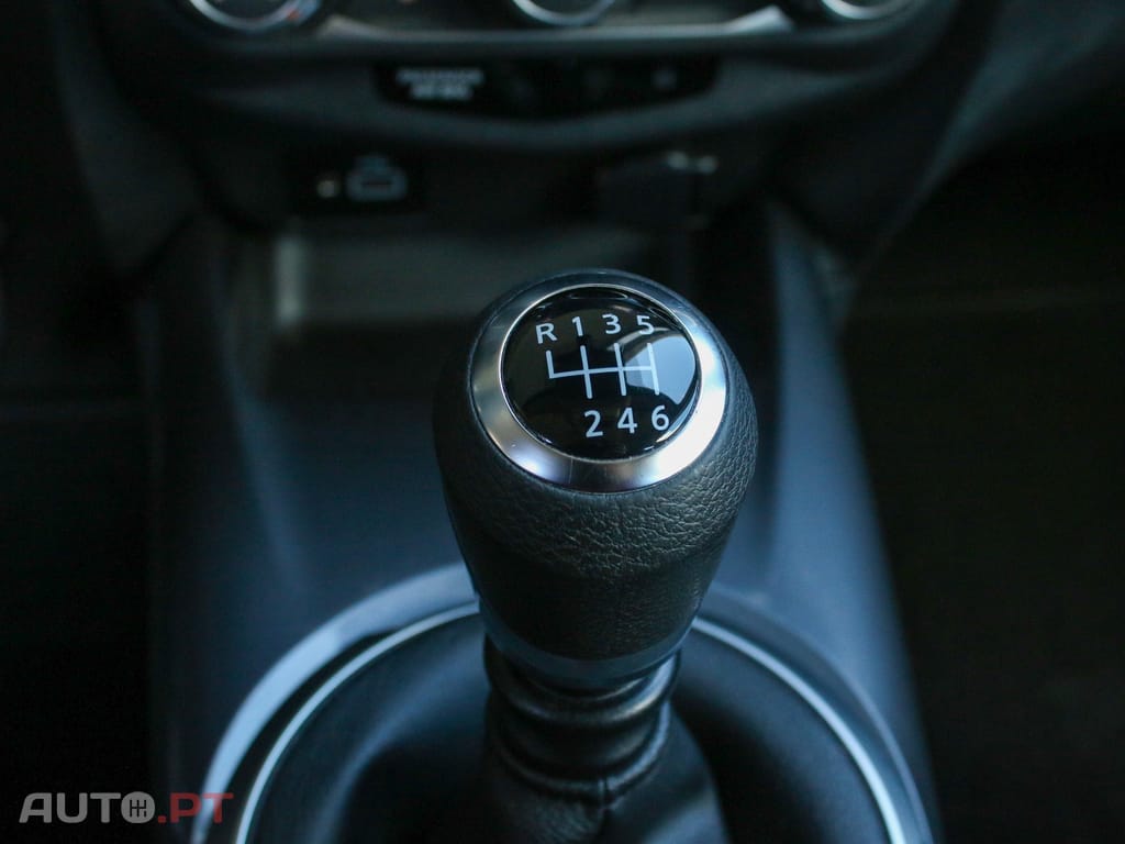 Nissan Juke 1.0 DIG-T Acenta