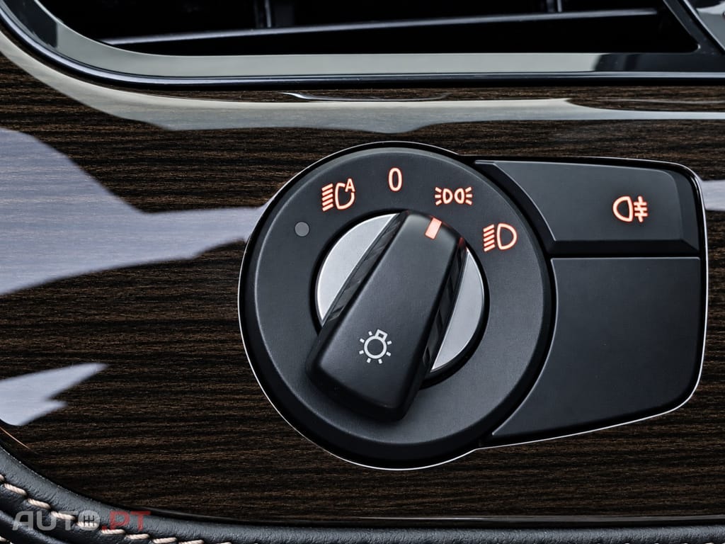 BMW Z4 20 i