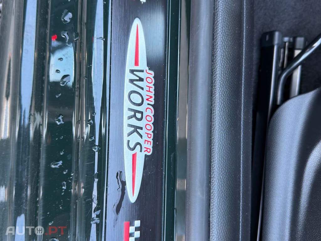 MINI John Cooper Works Premium JCW Plus Auto