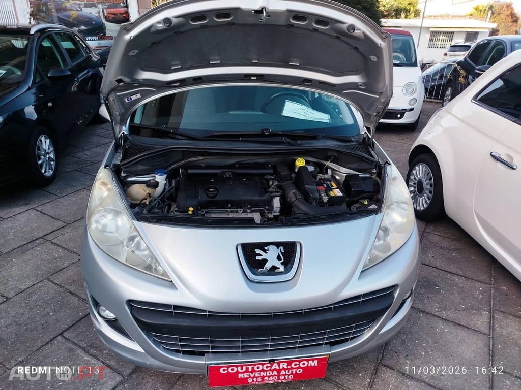 Peugeot 207 1.4 16V SE Sportium