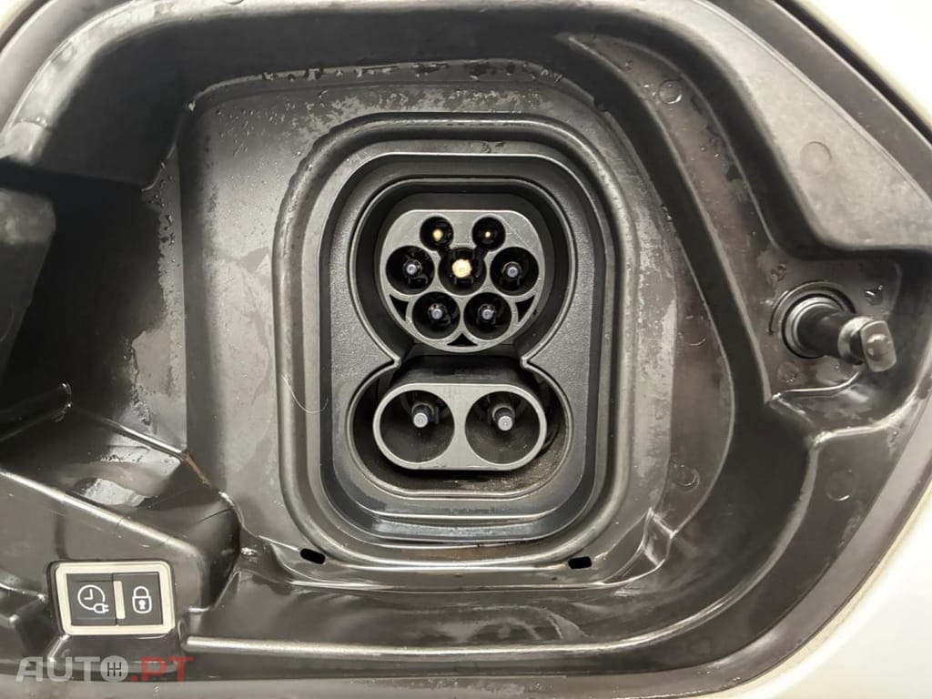 Peugeot E-208 50 kWh Active Pack