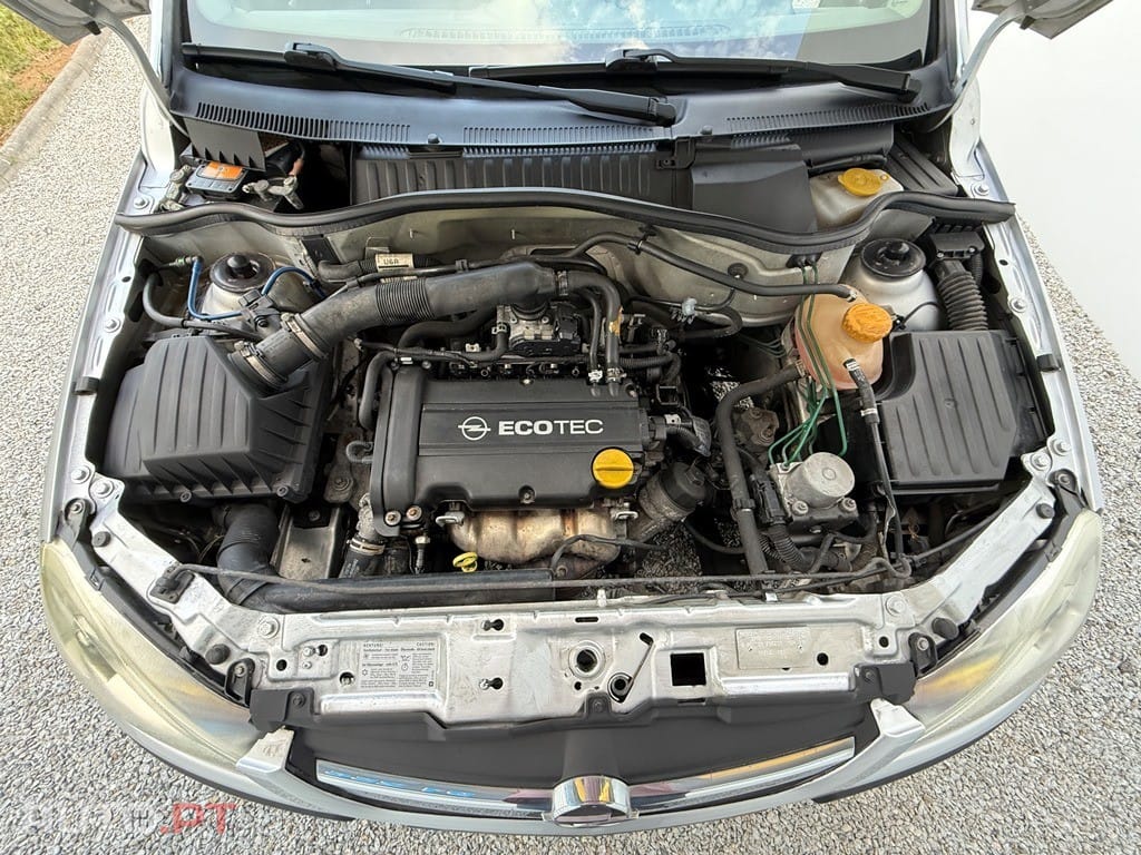 Opel Corsa 1.2 Twinport Cosmo