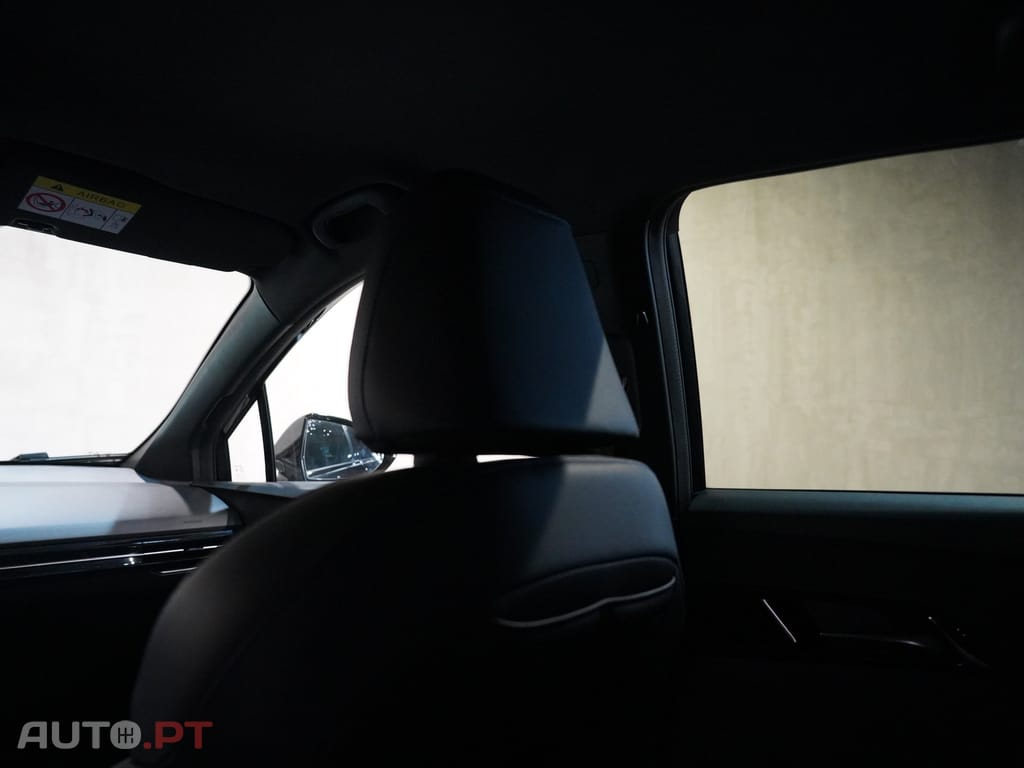 MG MG4 64 kWh Luxury