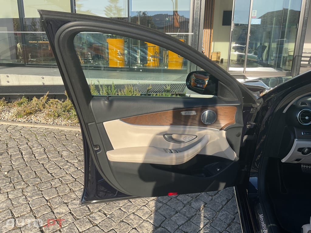 Mercedes-Benz E 300 de Avantgarde