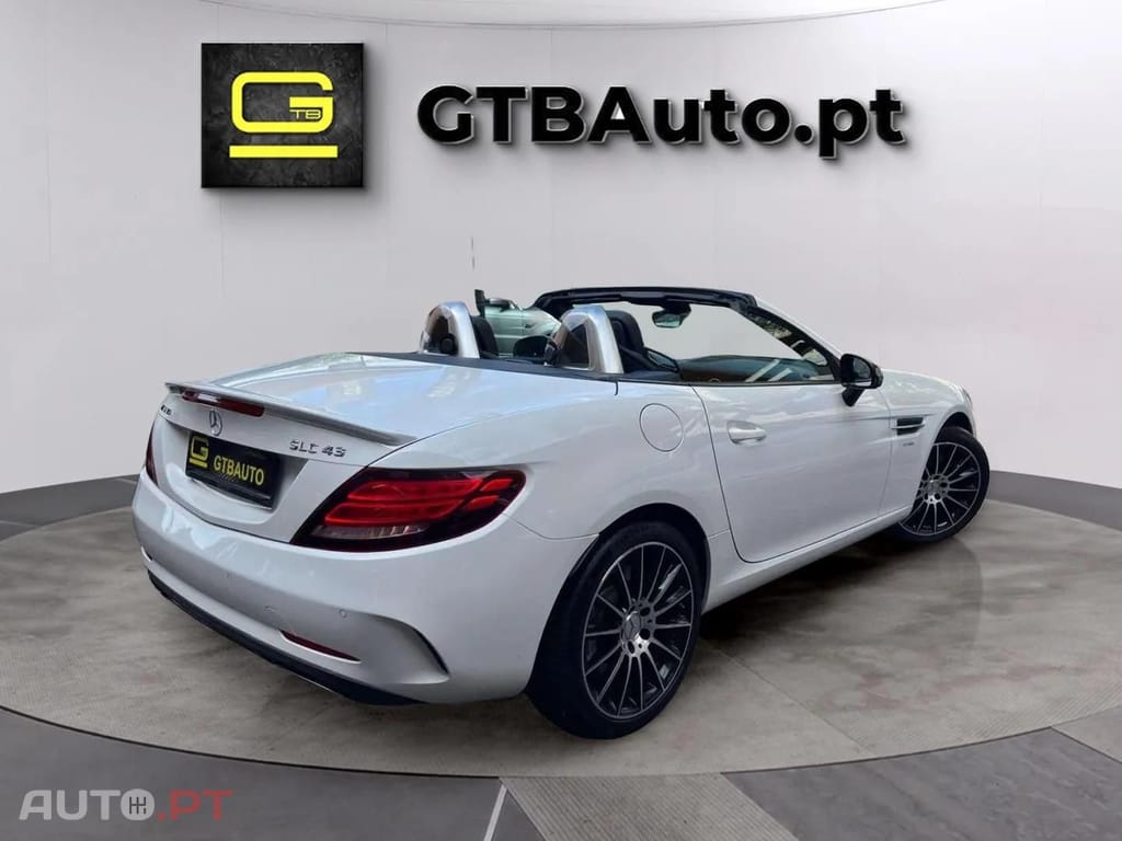Mercedes-Benz SLC V6