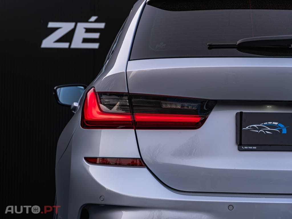 BMW 320 d Touring Pack M Auto