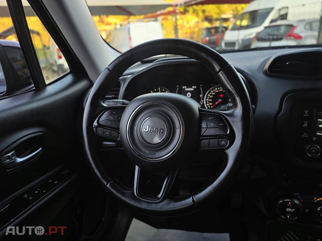 Jeep Renegade 1.6 MJD Night Eagle