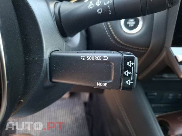 Renault Symbioz E-Tech full hybrid 145 cv iconic